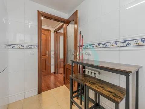 Piso de 49 m² en Oviedo