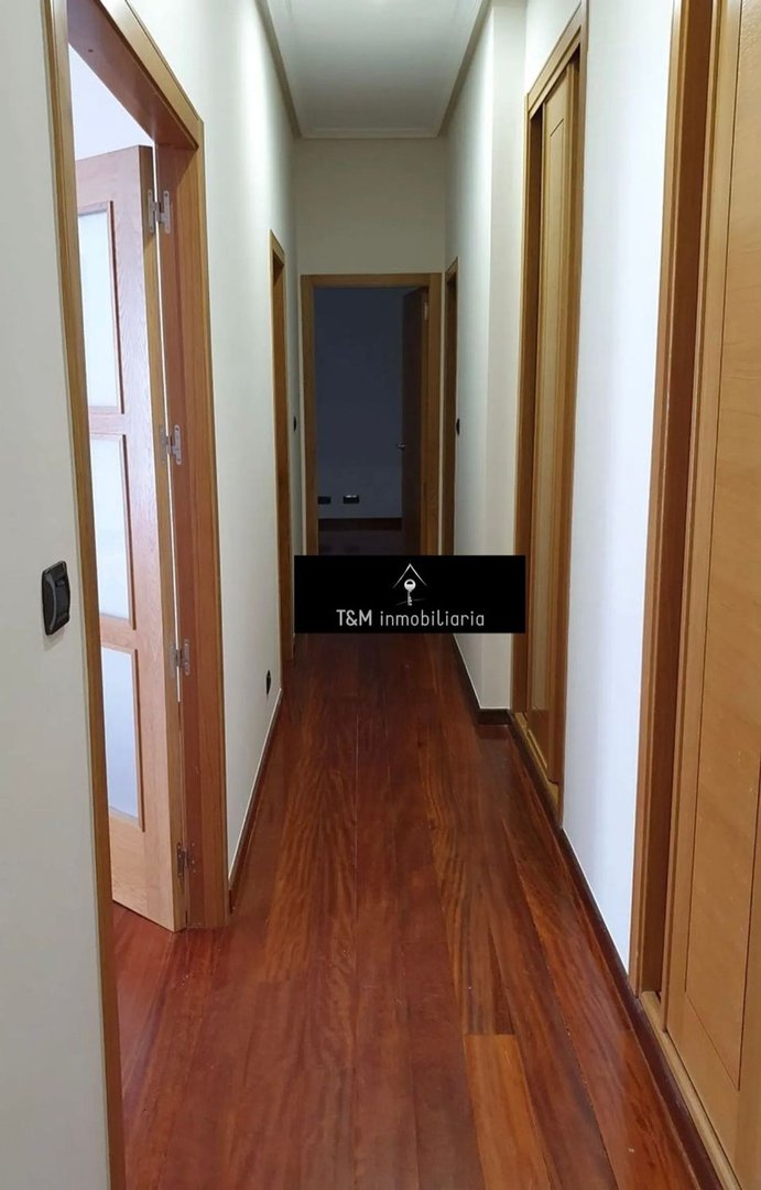 Piso de 90 m² en Ourense