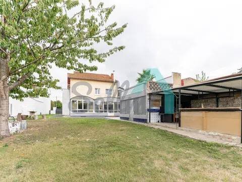 Casa de 345 m² en Gijón
