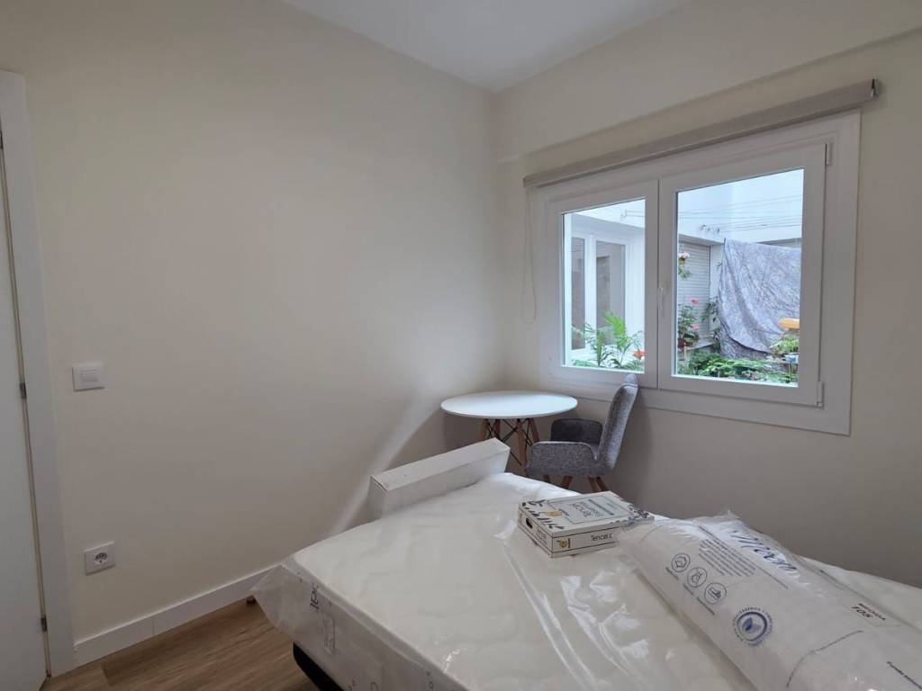 Piso de 140 m² en Santiago de Compostela
