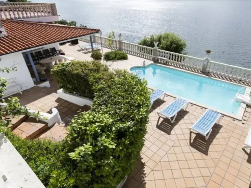 Casa de 200 m² en Redondela