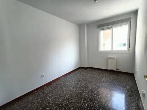 Piso de 100 m² en Zaragoza