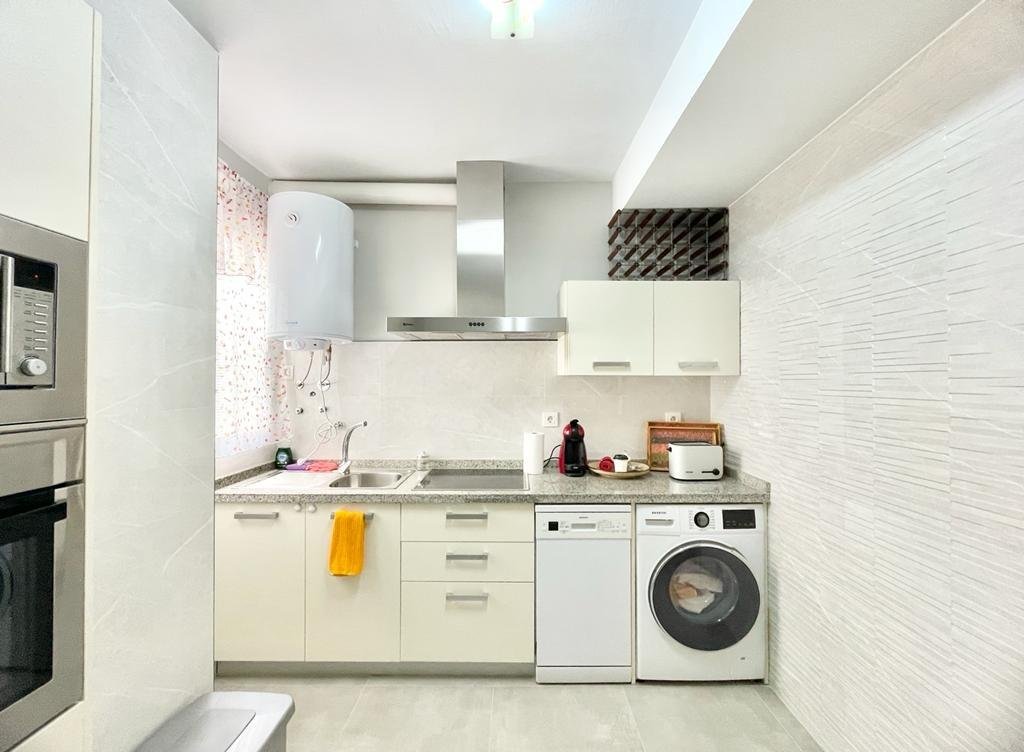 Piso de 87 m² en Granada