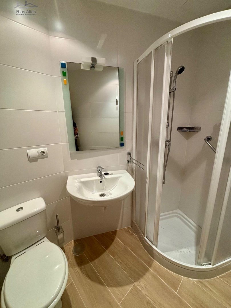 Pis de 74 m² a Oleiros