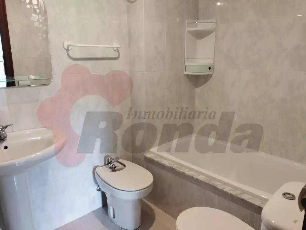 Piso de 70 m² en Lugo