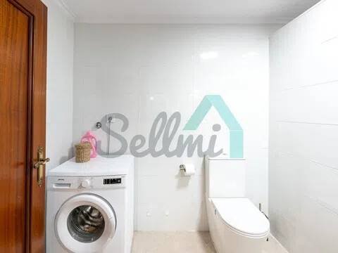 Piso de 140 m² en Oviedo