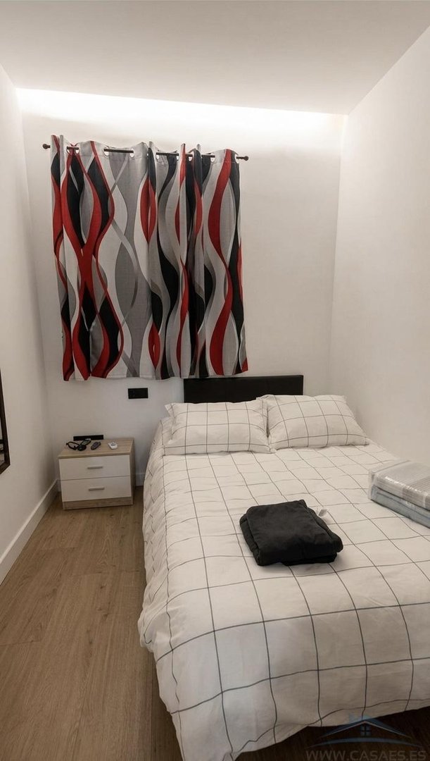Piso de 90 m² en Almería