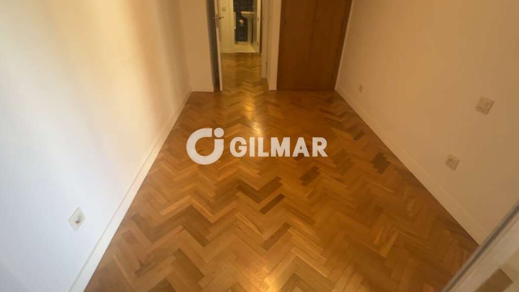 Pis de 121 m² a Pozuelo de Alarcón