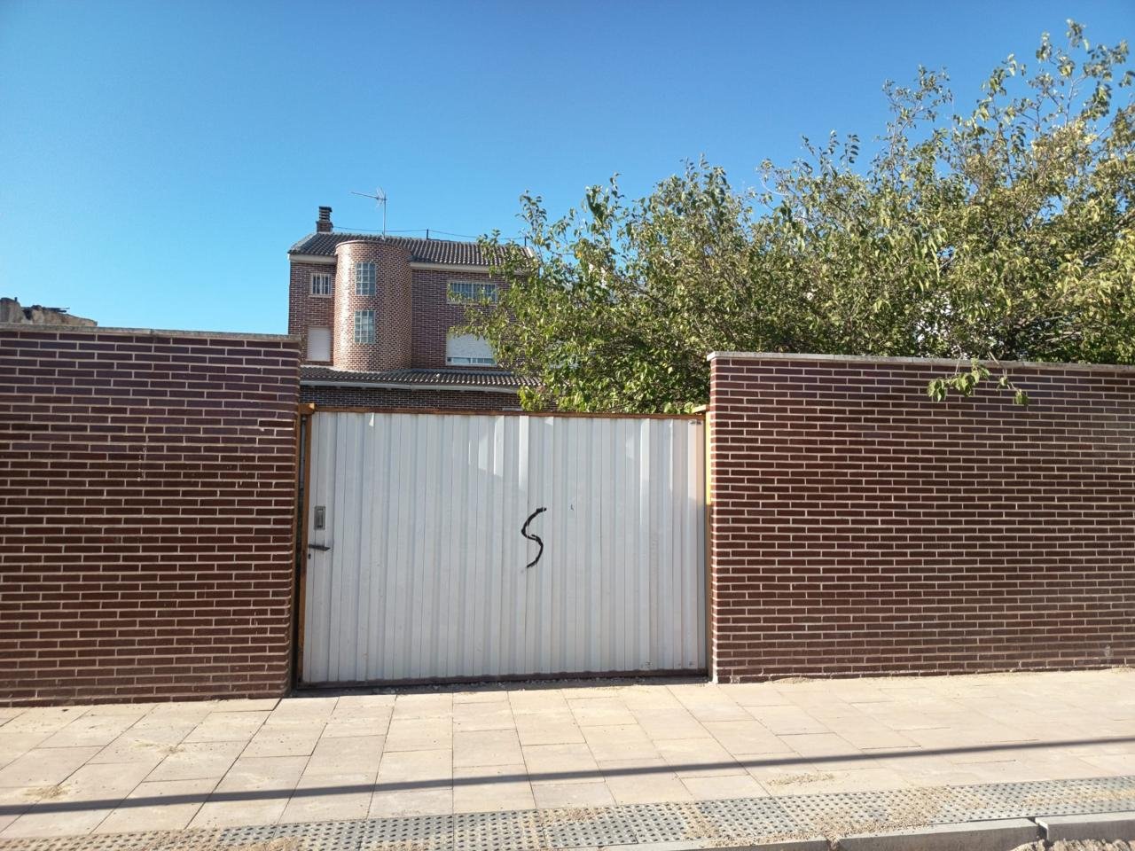 Casa de 220 m² en Zaragoza