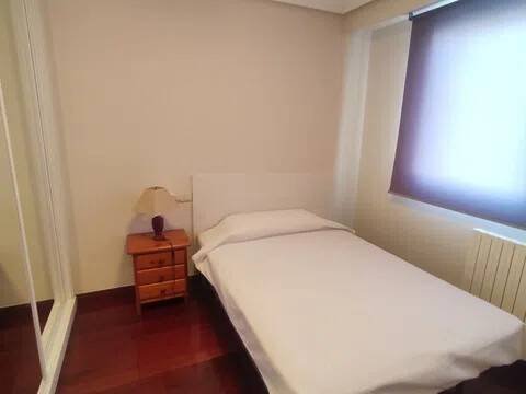 Piso de 90 m² en Ourense