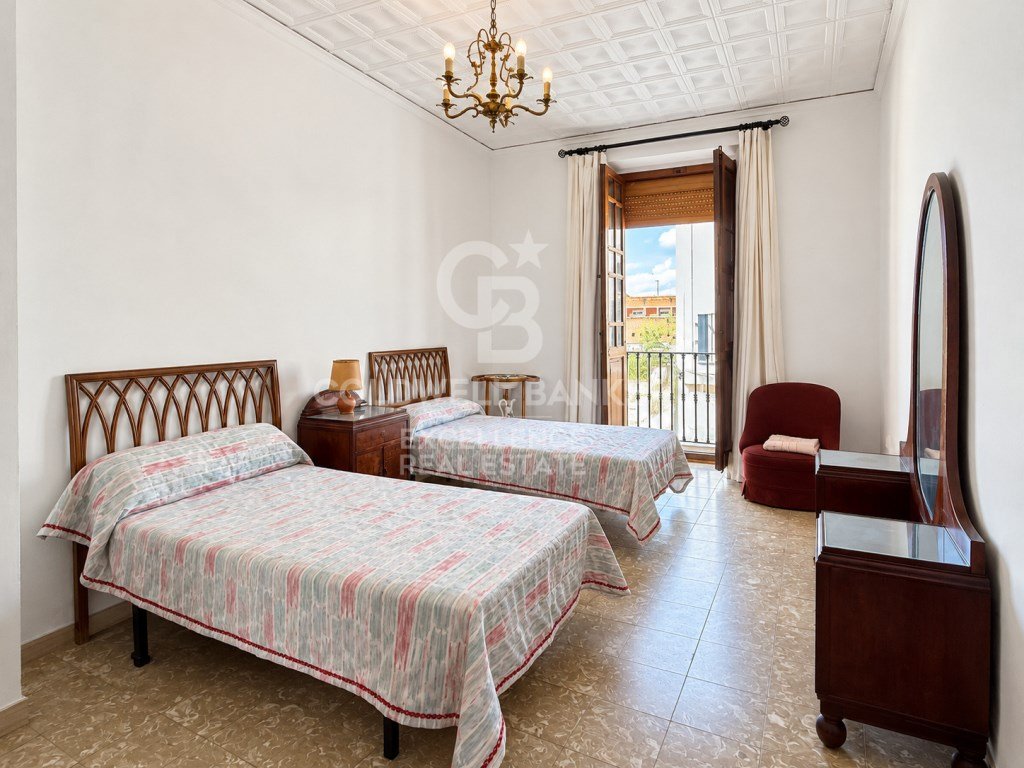 Casa de 135 m² en Alginet