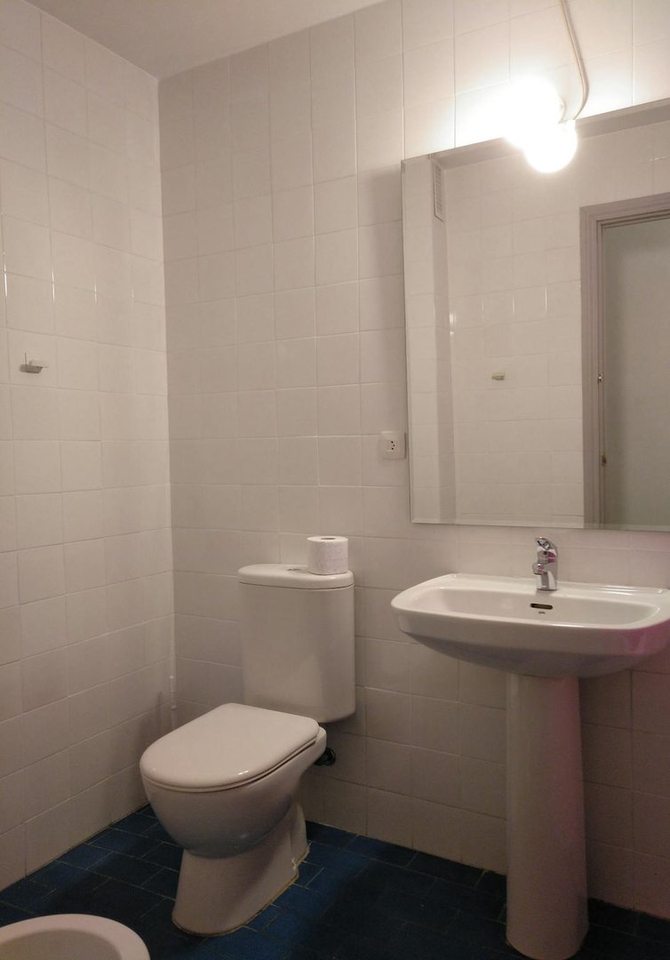 Habitación 9 m², Sevilla