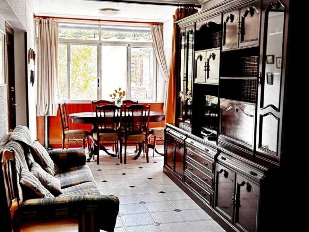 Piso de 85 m² en Valencia