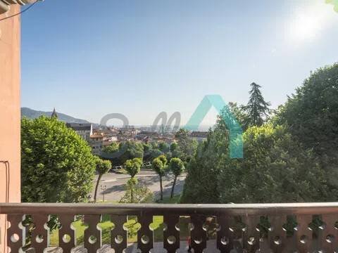 Piso de 212 m² en Oviedo