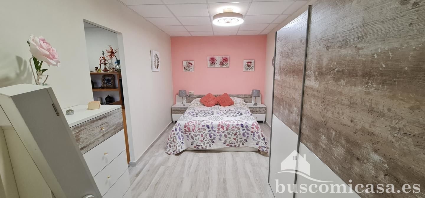 Piso de 75 m² en Linares