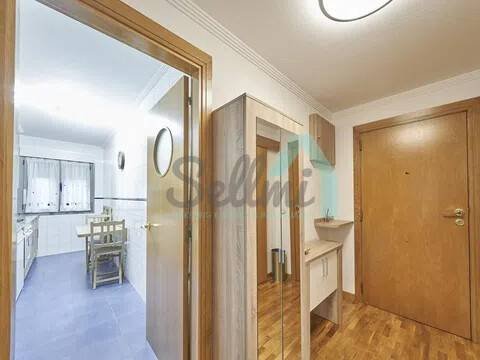 Piso de 83 m² en Oviedo