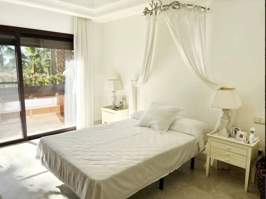 Piso de 280 m² en Marbella