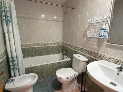 Piso de 100 m² en La Almunia de Doña Godina