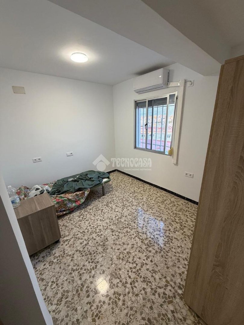 Piso de 78 m² en Sevilla