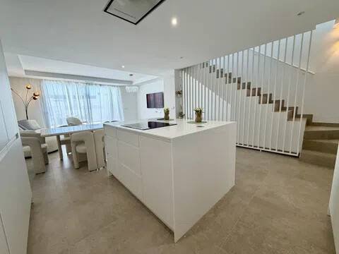 Piso de 324 m² en Estepona