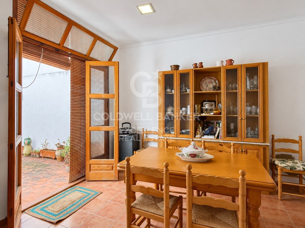 Casa de 135 m² en Alginet