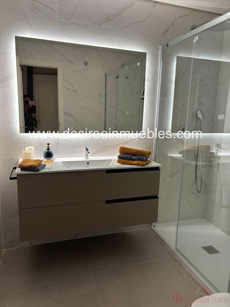 Wohnung 75 m² in Valencia