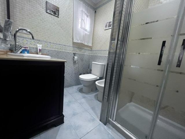 Casa de 190 m² en Algeciras