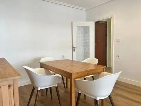 Wohnung 125 m² in Sevilla