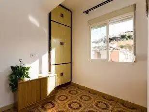 Piso de 70 m² en Granada