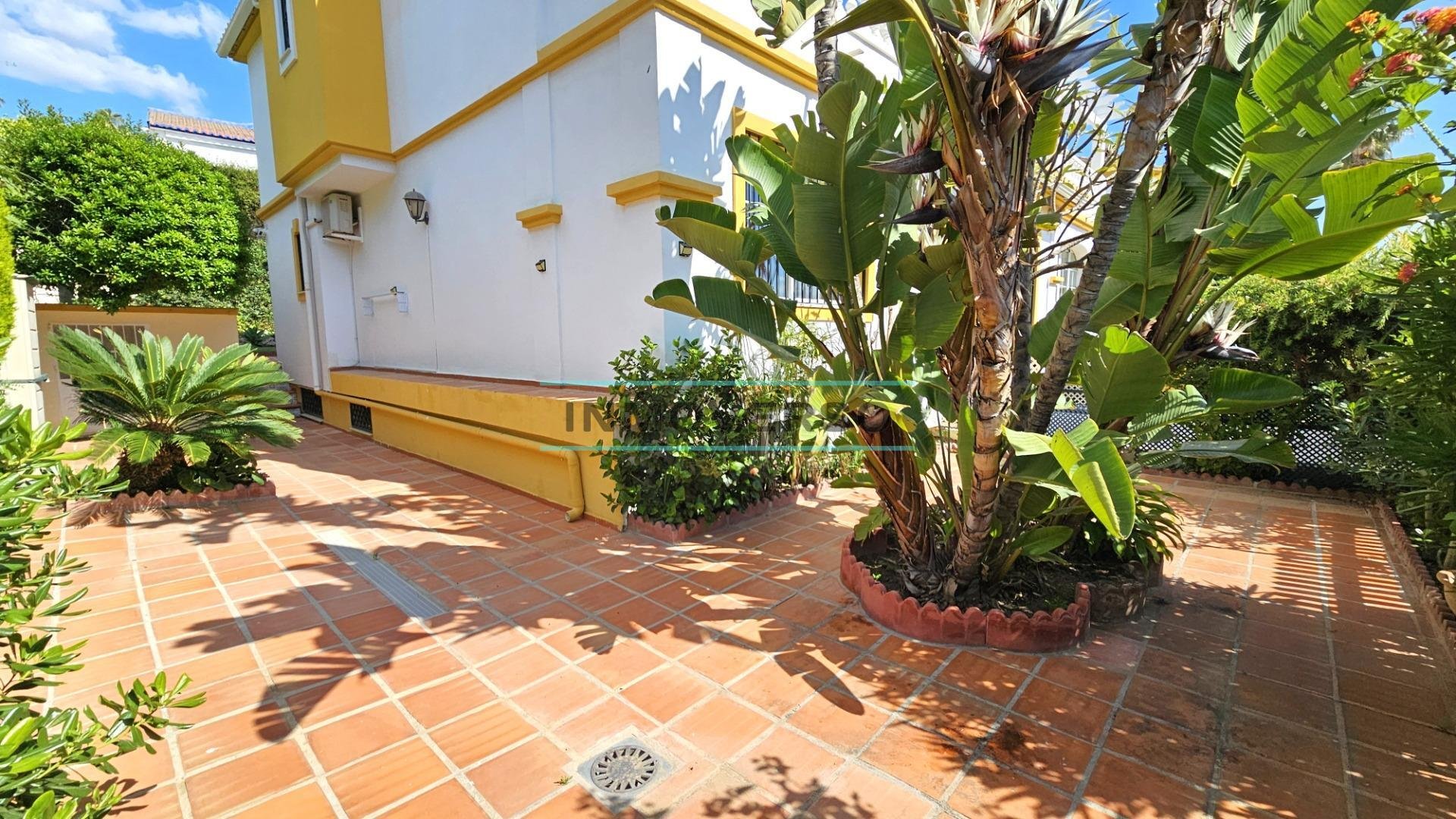 Casa de 404 m² en Vélez-Málaga