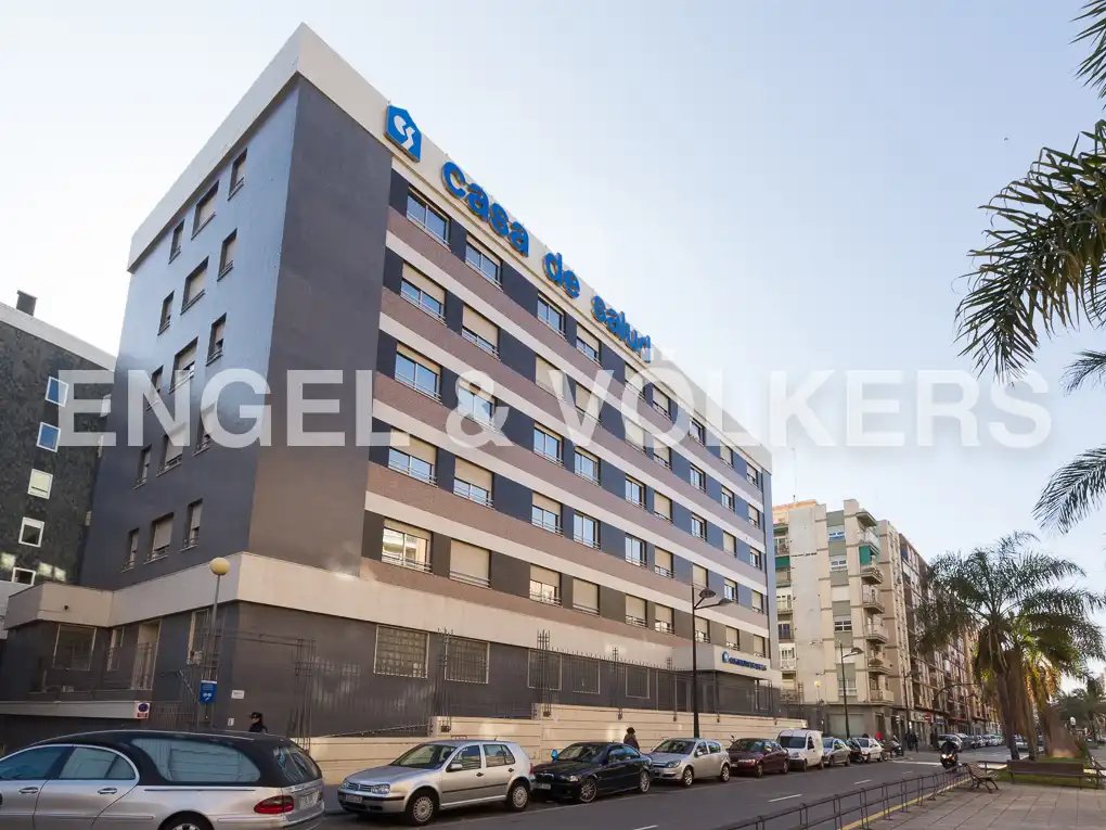 Wohnung 96 m² in Valencia