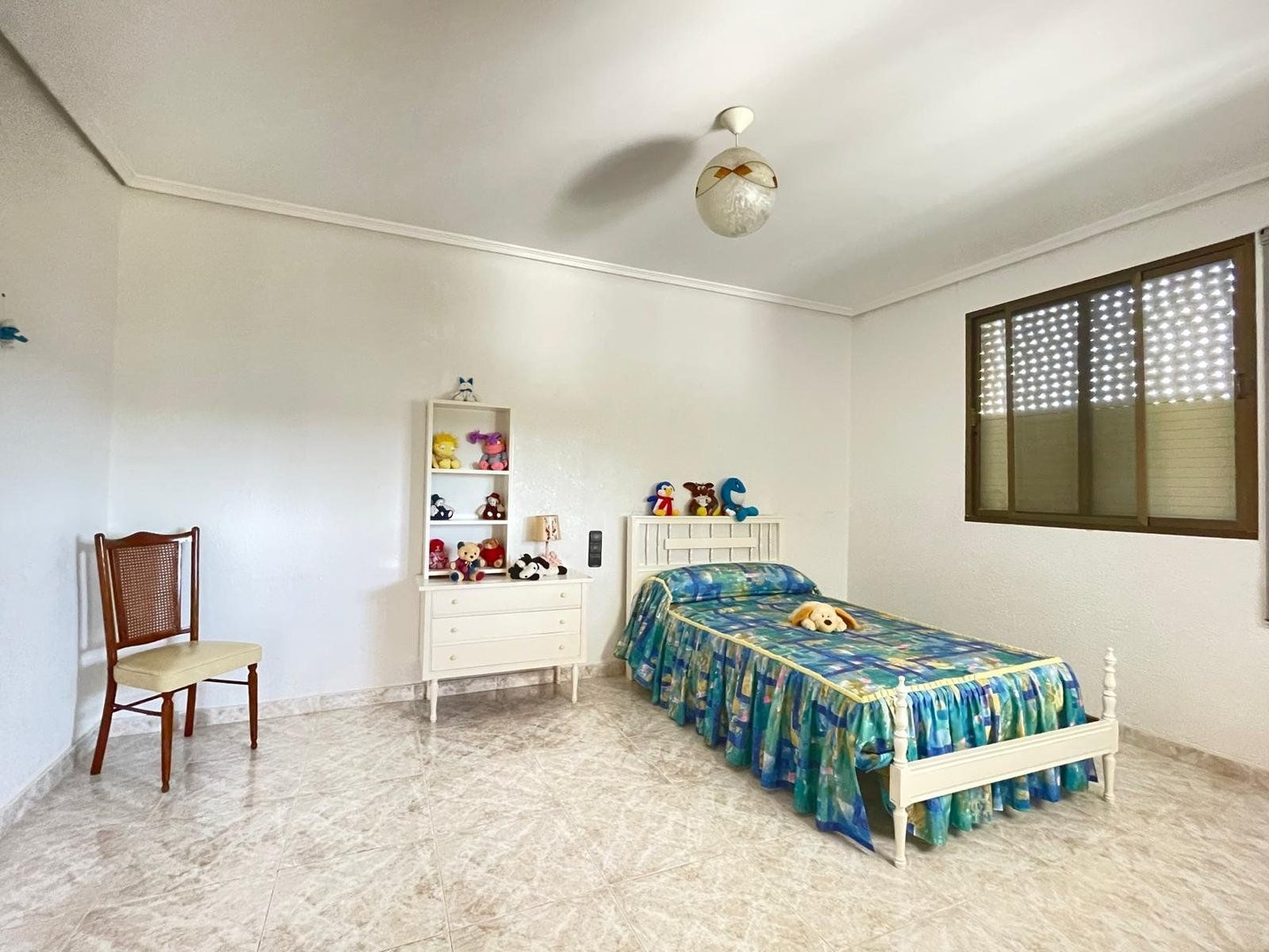 Casa de 404 m² en Catadau
