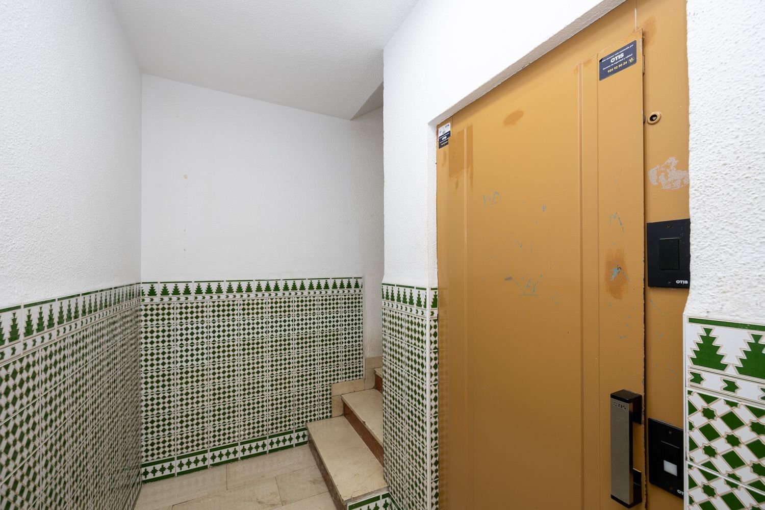 Piso de 85 m² en Granada