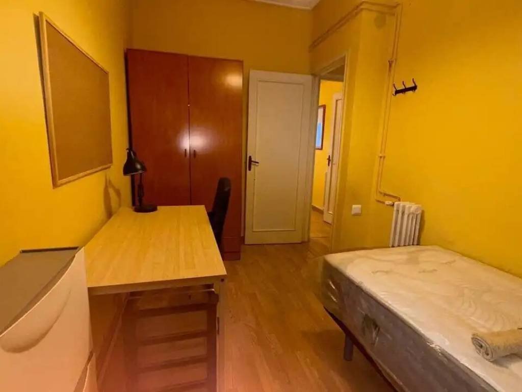 Piso de 95 m² en Ourense