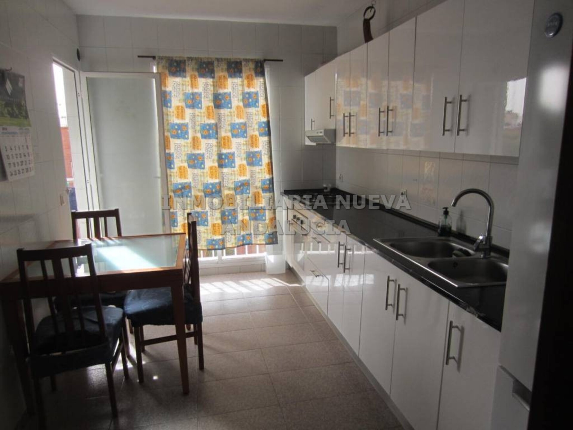 Piso de 98 m² en Almería