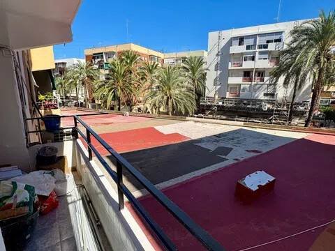 Pis de 95 m² a València