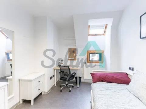 Habitación 89 m², Oviedo