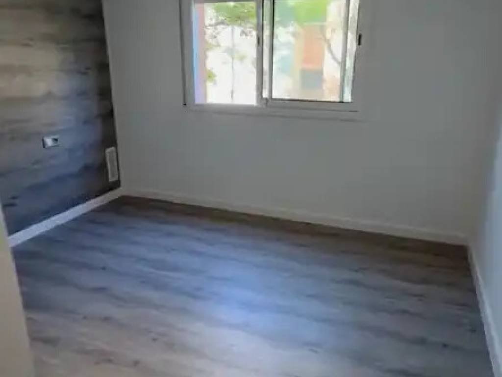 Apartamento 100 m² em Castelldefels