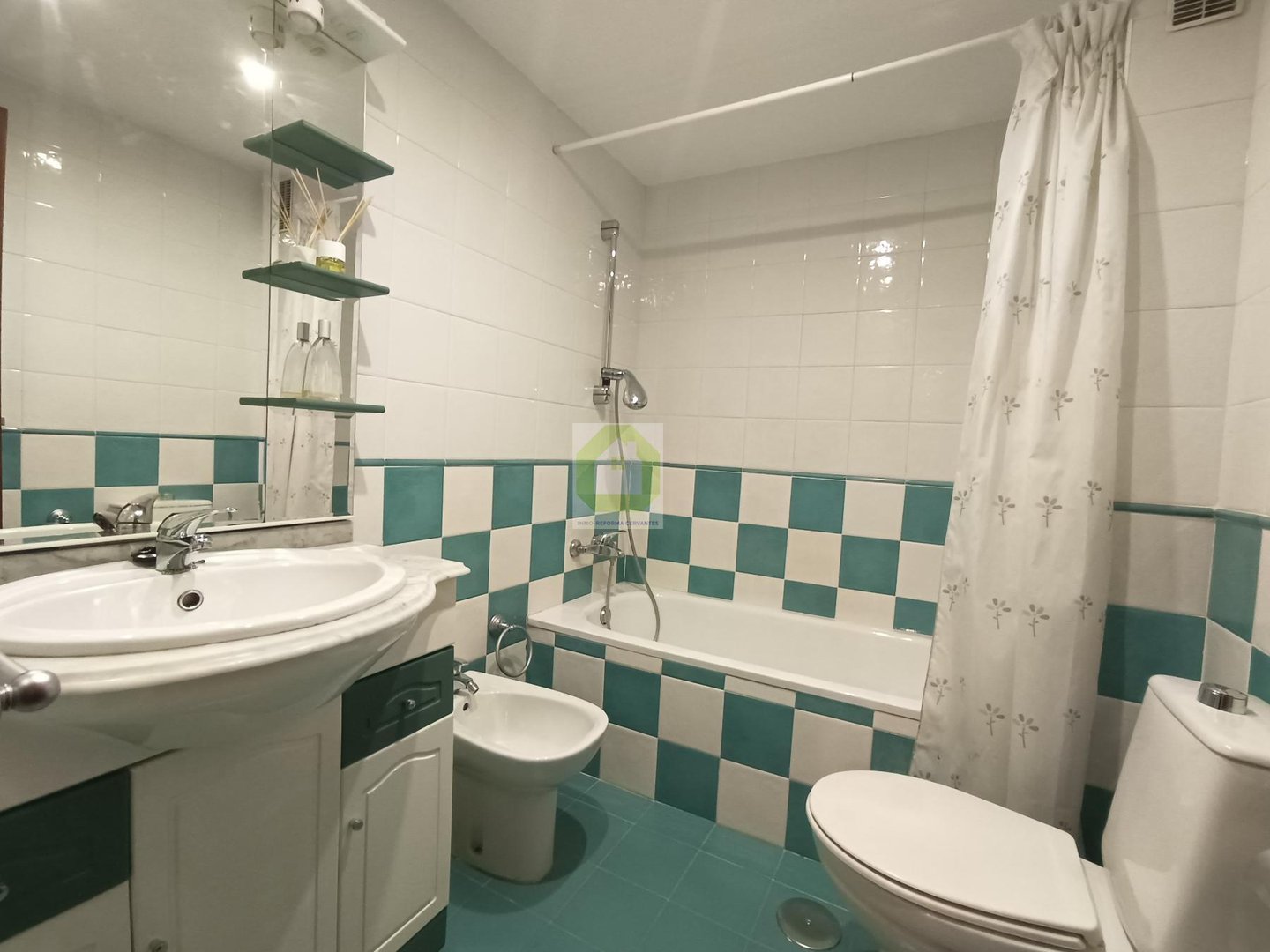 Piso de 66 m² en Granada