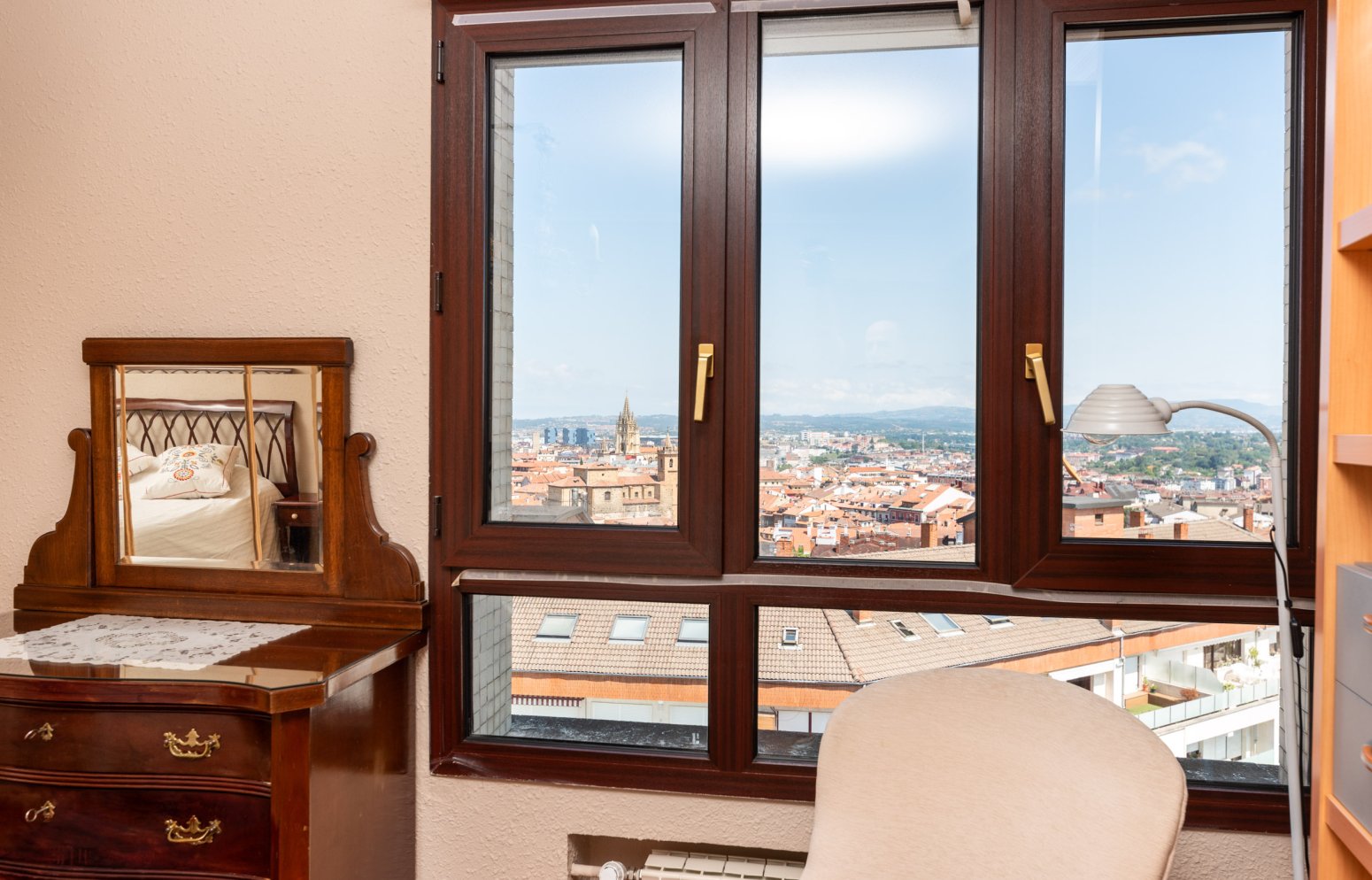 Piso de 167 m² en Oviedo