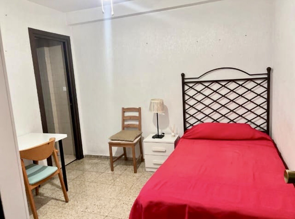 Pis de 130 m² a Còrdova