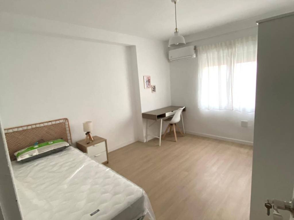 Habitación 120 m², Albacete
