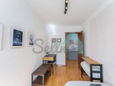 Pis de 68 m² a Oviedo