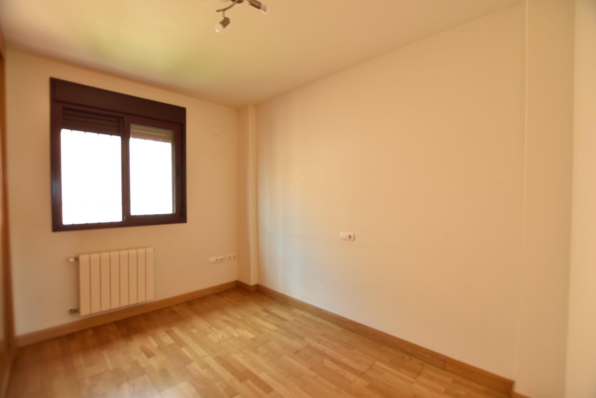 Piso de 210 m² en Granada