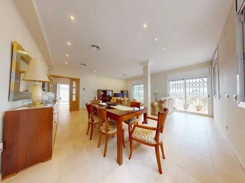 Casa de 291 m² a Castelldefels