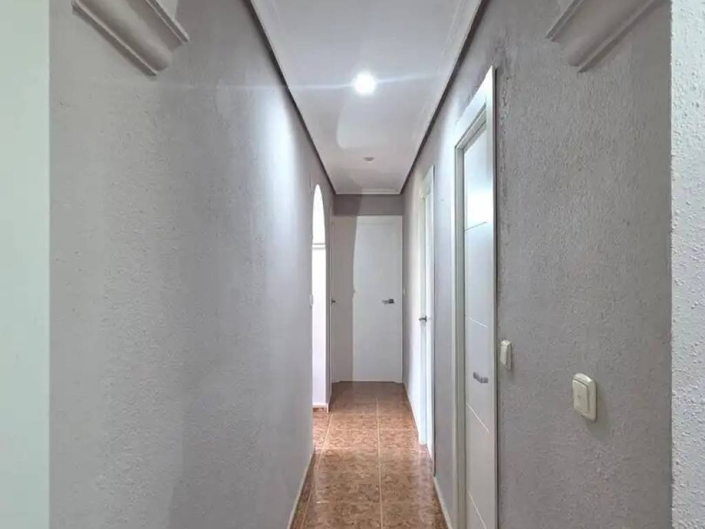 Piso de 100 m² en Jaén
