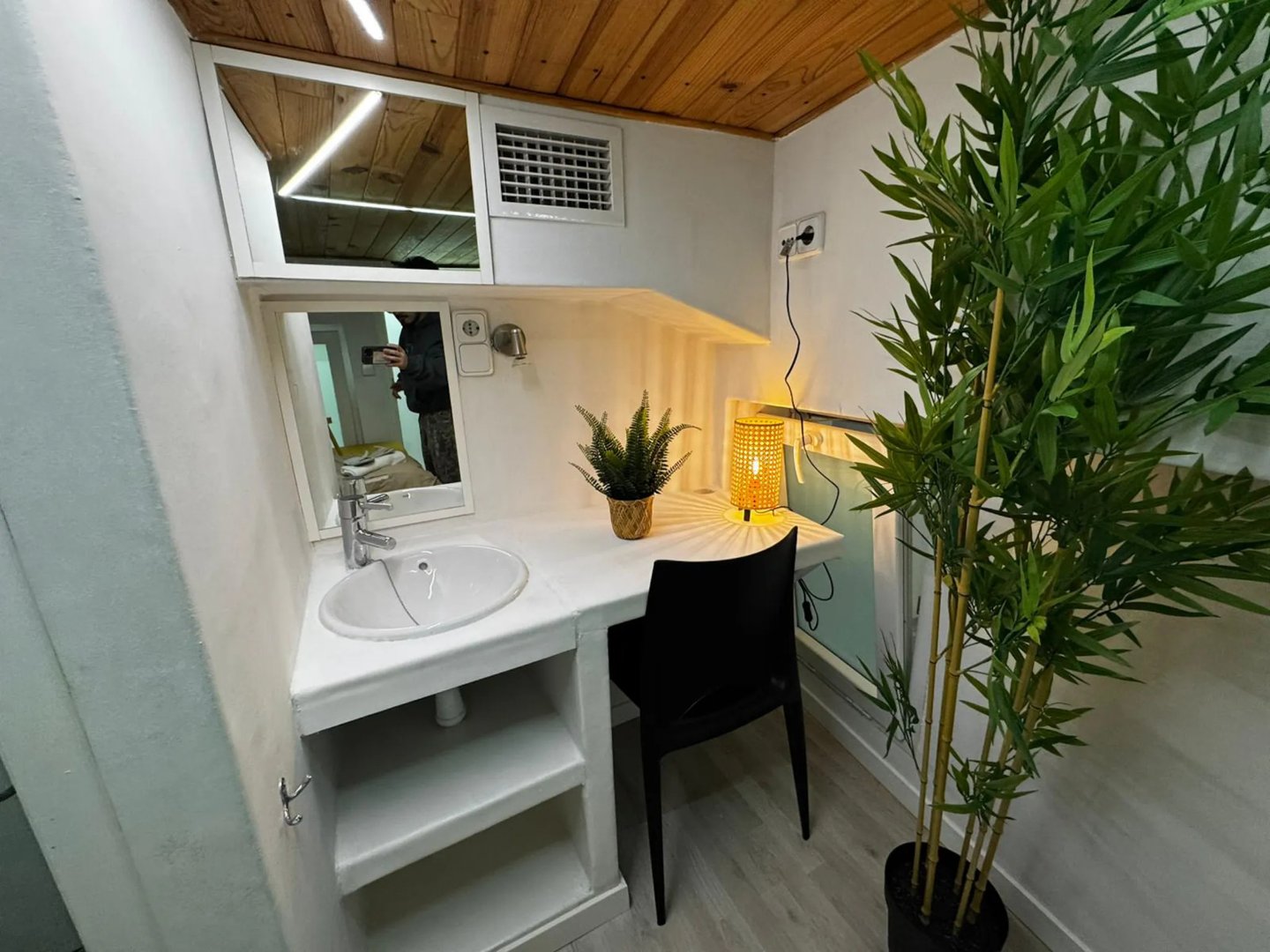 Room for rent, Madrid
