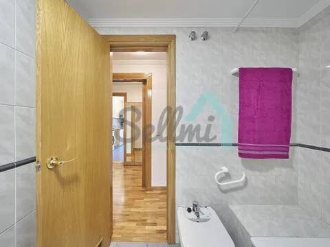 Piso de 83 m² en Oviedo