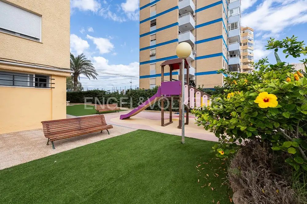 Piso de 95 m² en Puebla de Farnáls