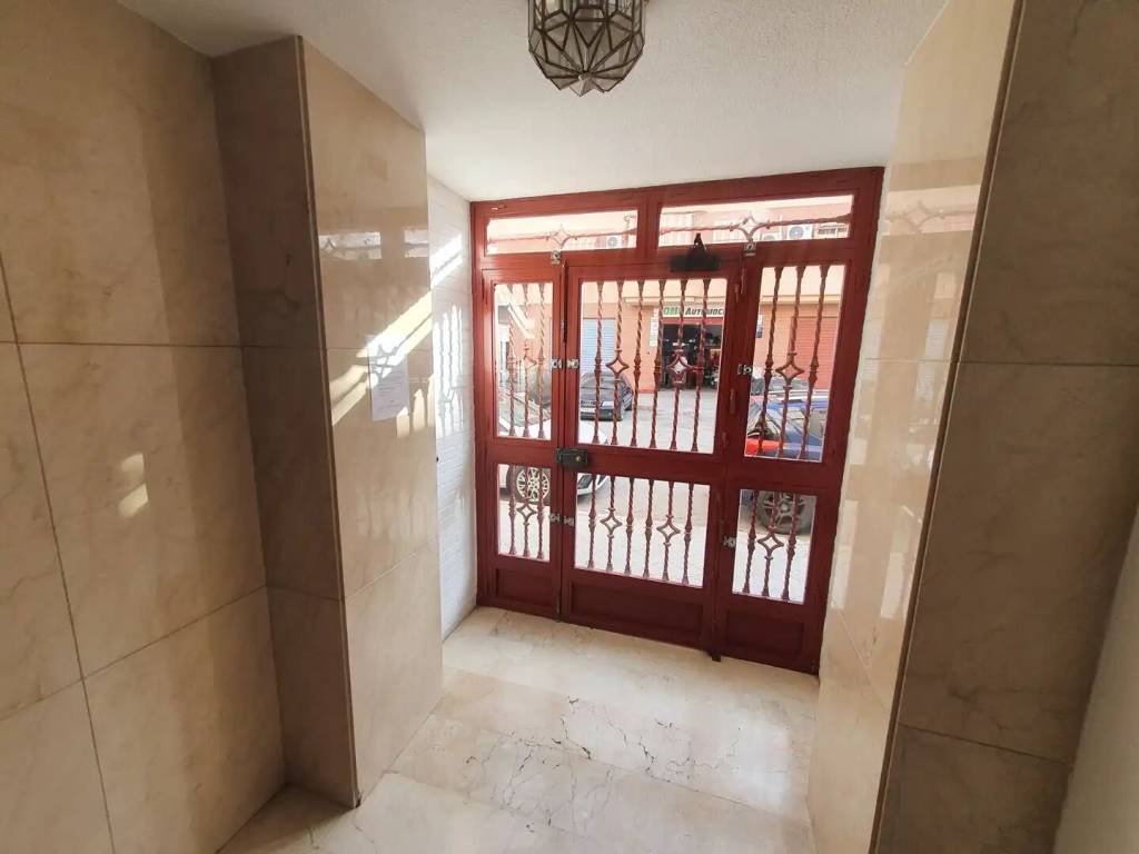 Wohnung 80 m² in Granada